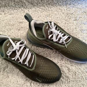 Green Tennis shoes